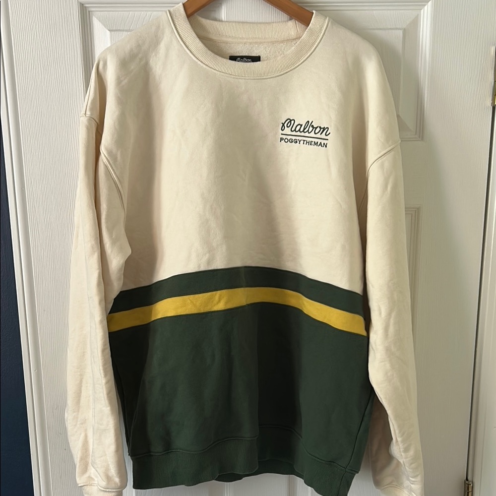 Malbon Men's Cream and Green Crewneck Sweater